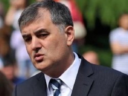 „სიყალბე, ტყუილი, სიცრუე, ხალხისთვის თვალებში ნაცრის შეყრა იქცა ქართული ენჯეოების სავიზიტო ბარათად“ - სოზარ სუბარი