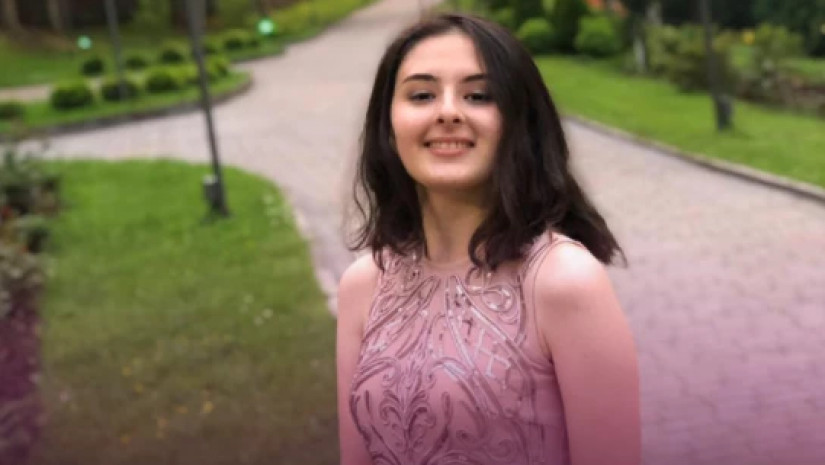 კომაროვი