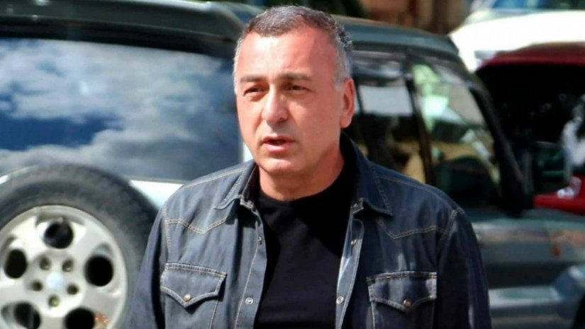 დახმარება