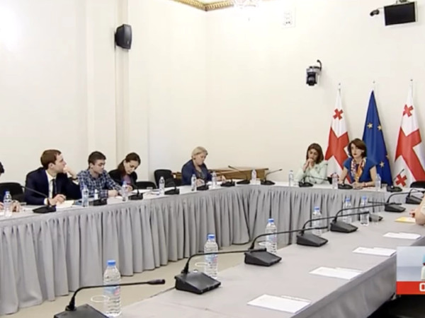 ევრ დელეგაცია