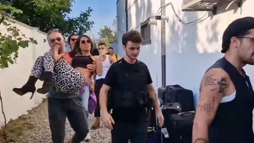 ჰაუს