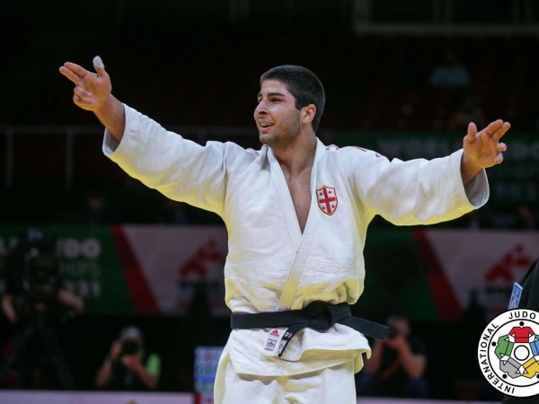 ილია სულამანიძე 