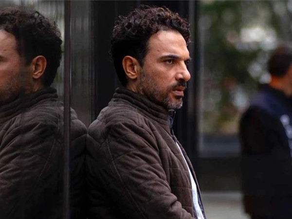 უგურ ას­ლა­ნი