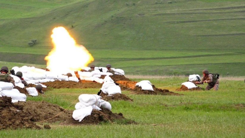 პოლიგონი პოლიგონი