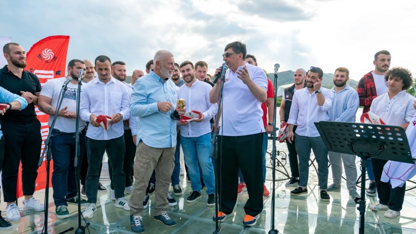 ხარები