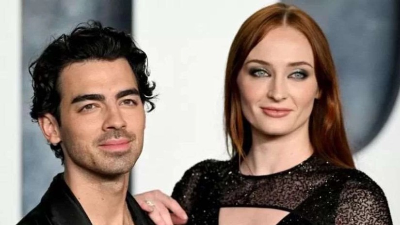 ჯო ჯონასი და სოფი ტერნერი 