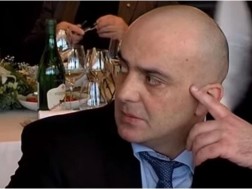 ოთარ ფარცხალაძე
