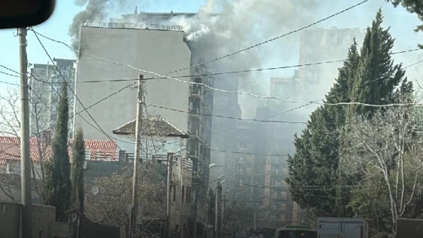 ხანძარი ნუცუბიძეზე