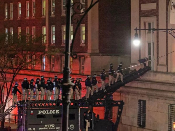 ნიუ იორკის პოლიციამ კოლუმბიის უნივერსიტეტში პალესტინის მხარდამჭერი ათობით დემონსტრანტი დააკავა, რომელთაც შენობა ჰქონდათ ბლოკირებული