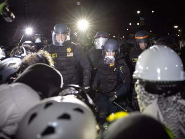 აშშ-ში პროპალესტინურ სტუდენტურ მოძრაობასა და პოლიციას შორის დაპირისპირება გრძელდება