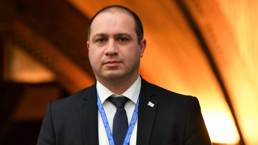 გივი მიქანაძე