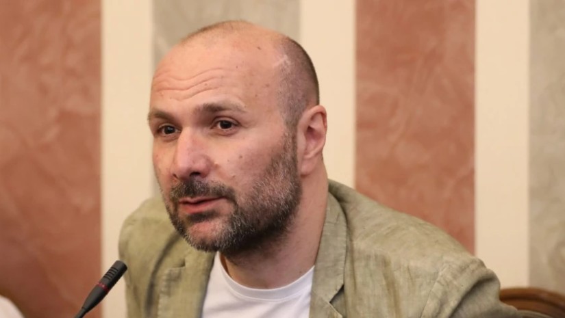 აკაკი ალადაშვილი