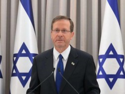 Yitkhak Duke: Beyond politics, there is a historical connection between our two nations. The Jewish society and Georgian Jews in Georgia still represent a living bridge between us. Congratulations on the day of national importance