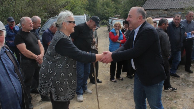 ზაალ დუგლაძე