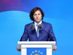 "2012 წელს კრიმინალური რეჟიმის დამარცხებისა და დემოკრატიული გარდატეხისთვის კიდევ ერთხელ მინდა მადლობა გადავუხადო ჩვენი პარტიის დამფუძნებელს, ბატონ ბიძინა ივანიშვილს" - პრემიერი