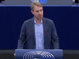 Who should rule Georgia, neither America nor any other power should decide that, only the people should decide - Italian MEP