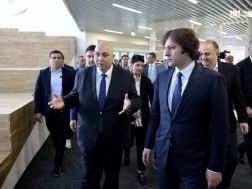 The Prime Minister visited the Zviad Gamsakhurdia Youth Center and Library in Zugdidi