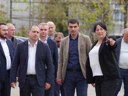 Givi Mikanadze got acquainted with the rehabilitation works of public school No. 3 of Ozurgeti