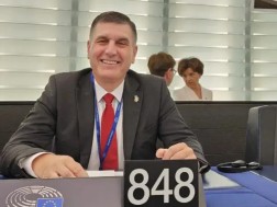 As a fair and responsible member of the European Parliament, I hope that these elections will confirm the current successful direction of Georgia towards the European Union. I believe this is in the interest of all Georgians - MEP