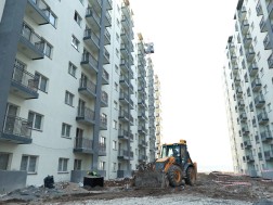 Mikheil Sarjveladze inspected the construction works of new buildings for displaced families in Tbilisi