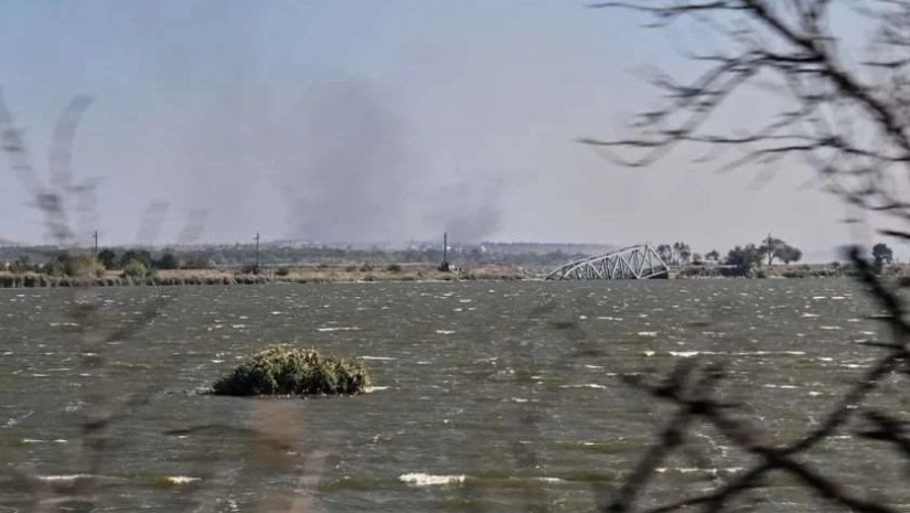 უკრაინის ხელისუფლების ცნობით, რუსული იერიშების შედეგად, დონეცკის რაიონში წყალსაცავის კაშხალი დაზიანდა