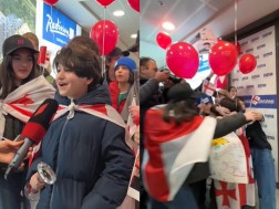 Andria Putkaradze brought the main prize of Junior Eurovision to Georgia - see the emotional footage of the reception at the airport