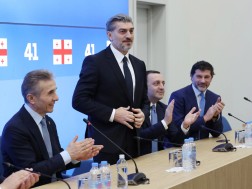 Sky News: „ქართულმა ოცნებამ“ ქვეყნის მომავალ პრეზიდენტად ეროვნული ნაკრების და პრემიერლიგის ყოფილი მოთამაშე, მიხეილ ყაველაშვილი წარადგინა