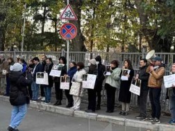 In Digomi, at the police division, a solidarity action is being held for those arrested on Rustaveli