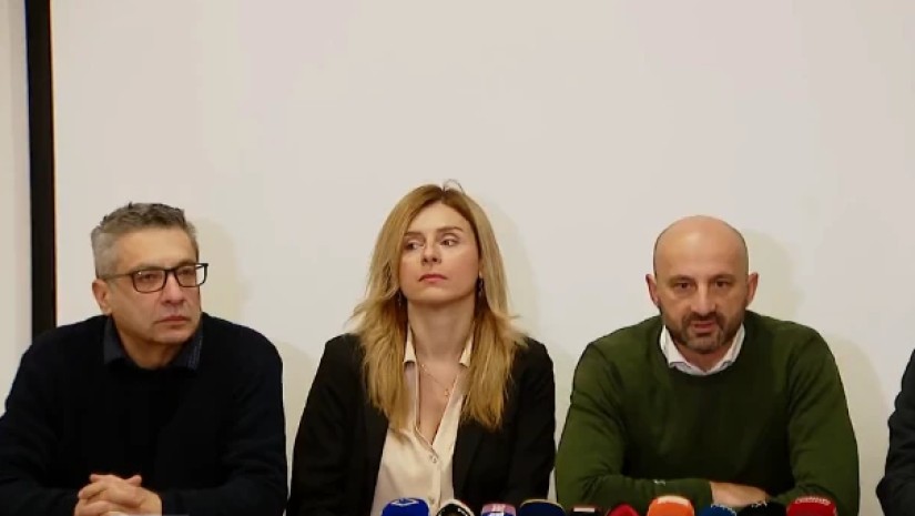 ბარიერგადალახული ოთხი პარტია
