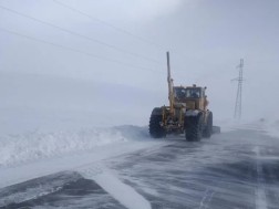 Due to heavy snowfall, restrictions were imposed on some sections of the road