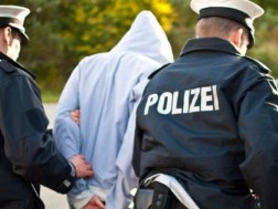 German law enforcement officers revealed a fraudulent network - we are talking about the so-called on call centers