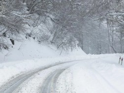 Traffic is prohibited on the Gomi-Sachkhere-Chiathura-Zestafoni road section.