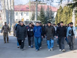 ეროვნულ სამხედრო სამსახურში საკუთარი სურვილით დარეგისტრირებულმა წვევამდელებმა გორის სამხედრო ჰოსპიტალში სამედიცინო შემოწმება გაიარეს