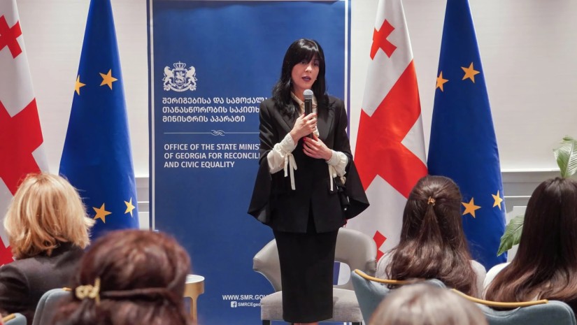 თეა ახვლედიანი