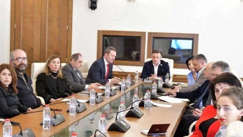 საქართველოს პარლამენტი საქართველოს პარლამენტი