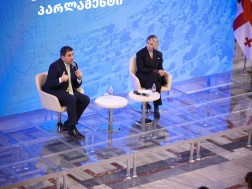 Shalva Papuashvili met young people