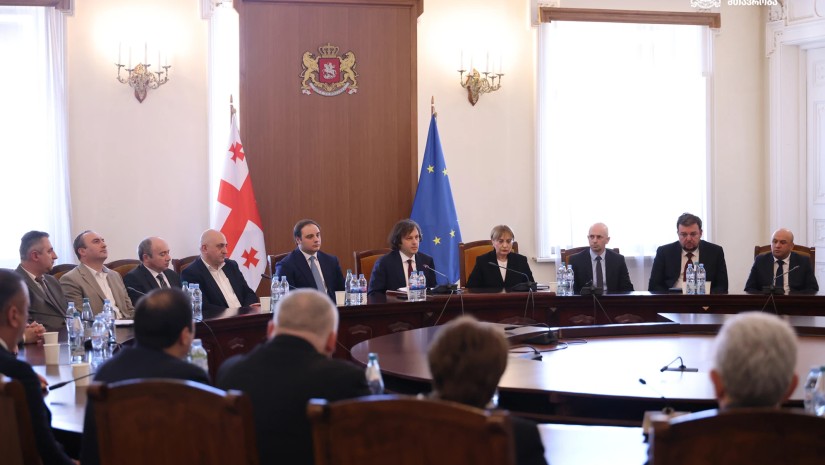 ნინო ქადაგიძე ნინო ქადაგიძე