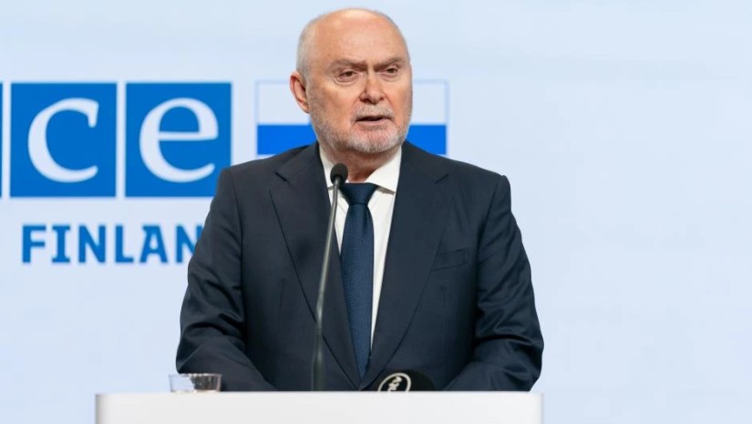 ფერიდუნ სინირლიოღლუ ფერიდუნ სინირლიოღლუ