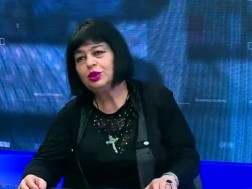 თინათინ მღდვლიაშვილი