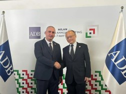 ლაშა ხუციშვილი აზიის განვითარების ბანკის პრეზიდენტს შეხვდა