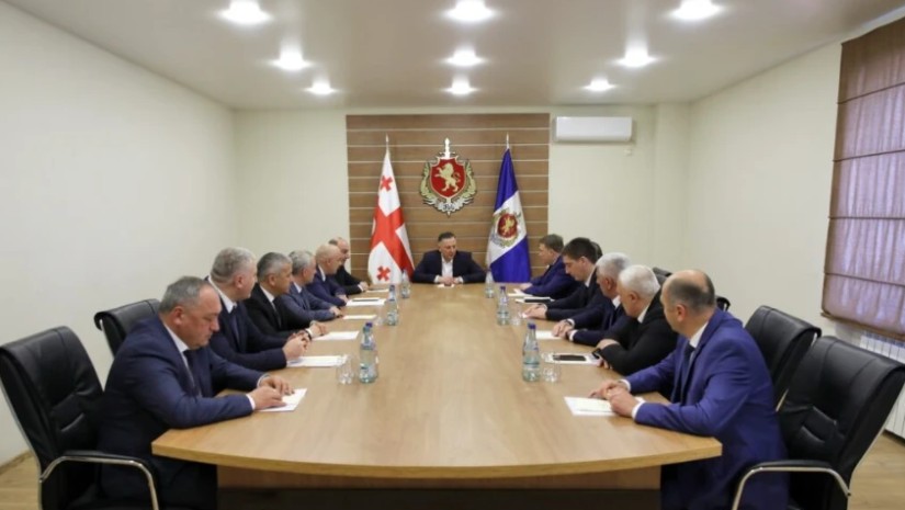 გომელაური