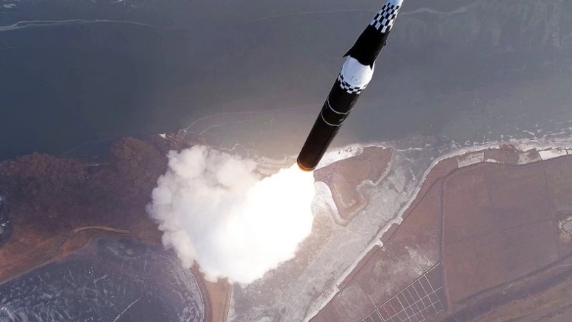 ჩრდილოეთ კორეამ მცირე რადიუსის ბალისტიკური რაკეტები გამოცადა