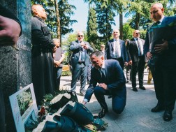 Vakhtang Gomelauri paid tribute to the memory of those killed in World War II
