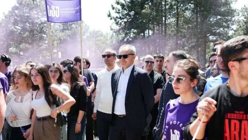 წულაძე