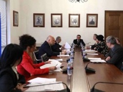 თავდაცვისა და უშიშროების კომიტეტი