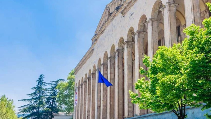 პარლამენტის შენობა პარლამენტის შენობა