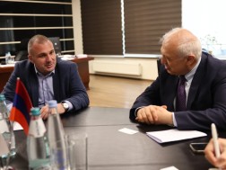 Revaz Sokhadze met with the ambassador of the Republic of Armenia