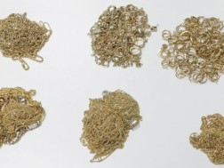 Two people were arrested on the fact of illegal transfer of gold merchandise at the border