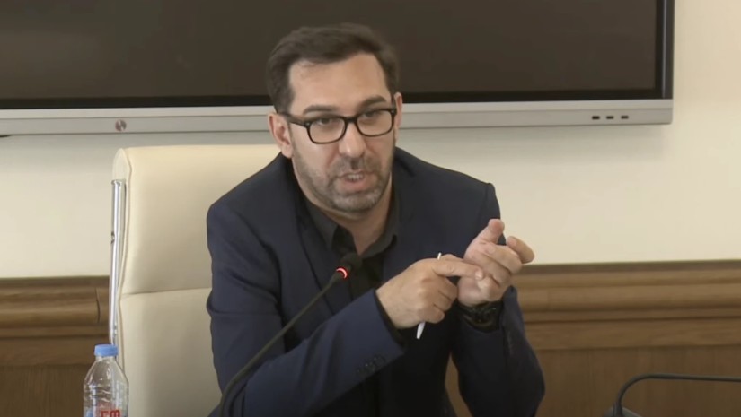 ვახო ხუზმიაშვილი 