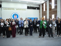 პროკურატურის თანამშრომელთა პროფესიულ დღესთან დაკავშირებით წარმატებული თანამშრომლები დაჯილდოვდნენ